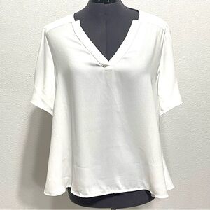 CAbi Woman White Top Blouse Size S